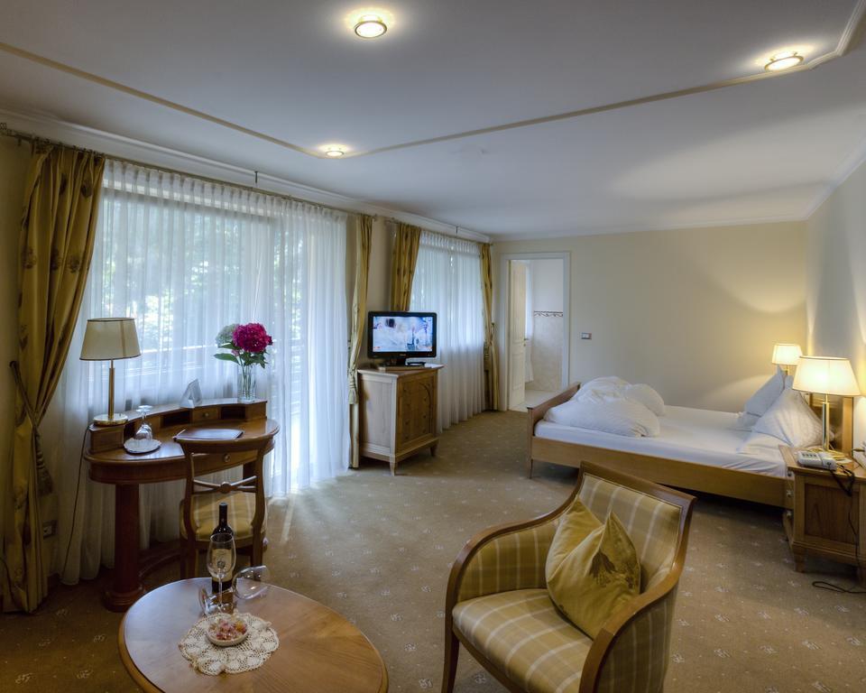 Hotel Aster 3*