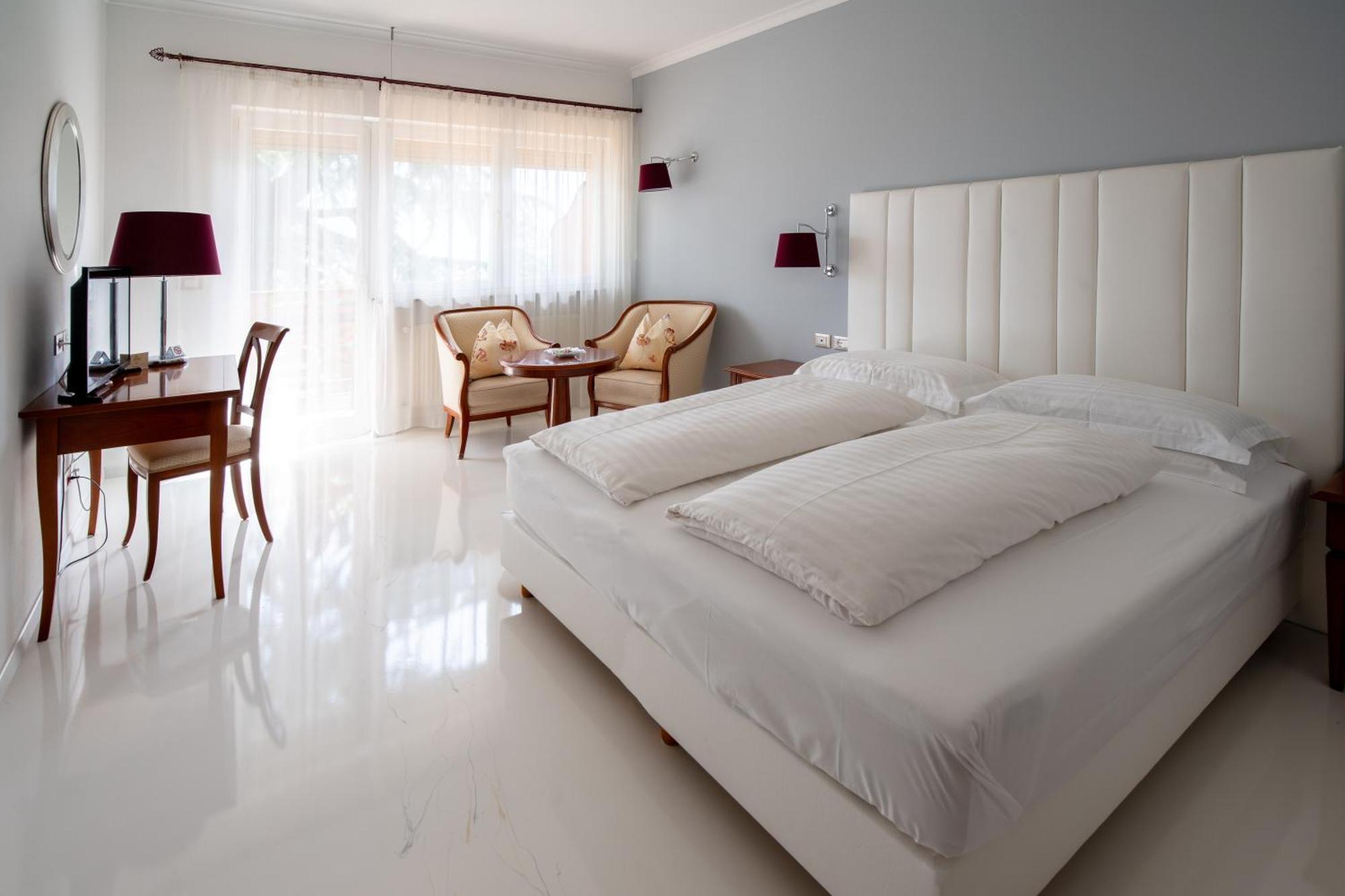 Aster Hotel